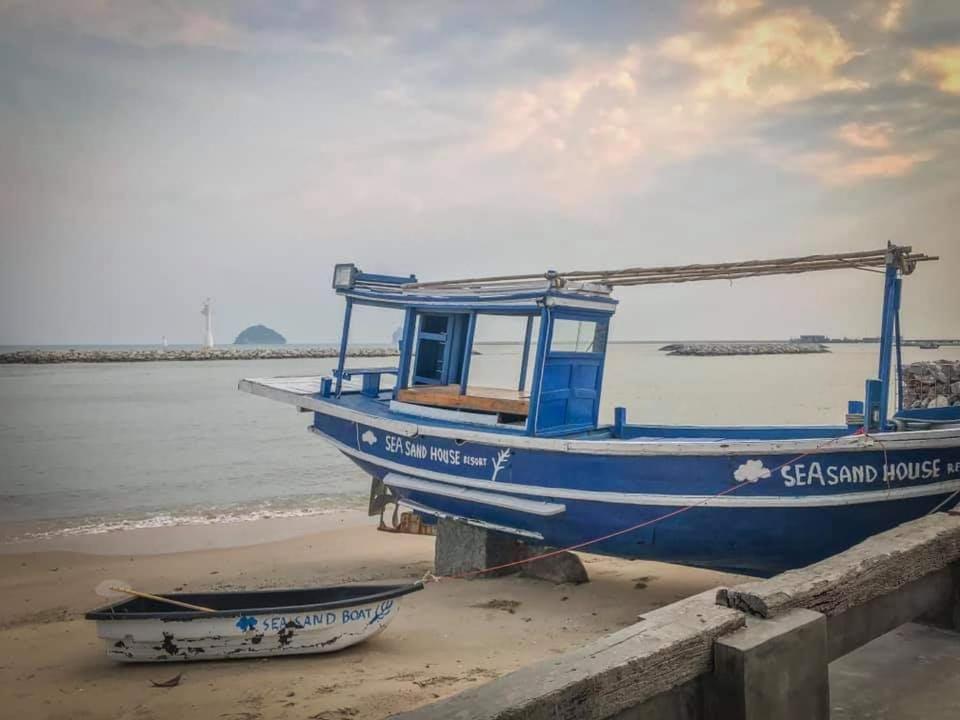 Sea Sand House Resort 科隆万 外观 照片